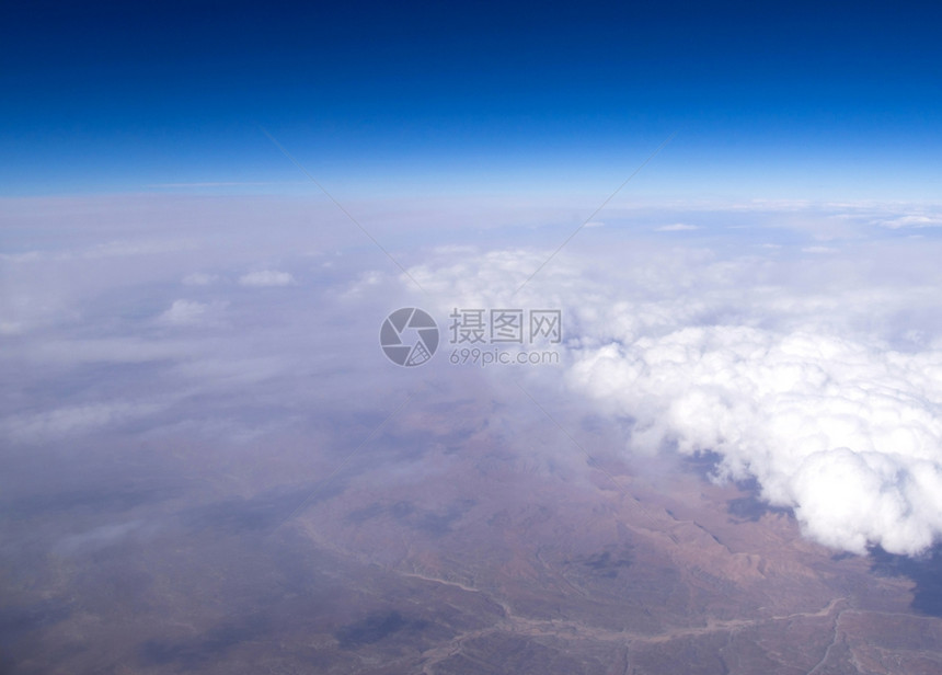 天空和云层背景图片