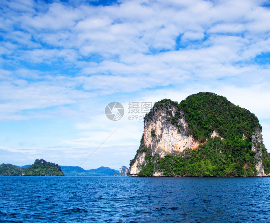 泰国海中岛屿图片