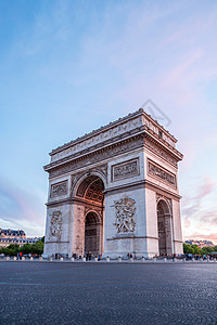香榭丽榭日落时的巴黎城市背景