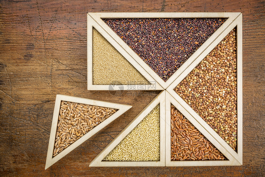 免谷类替代物quinoa小米amarantamaranthcholdy和稻米由Tanggram拼图启发的木板图片