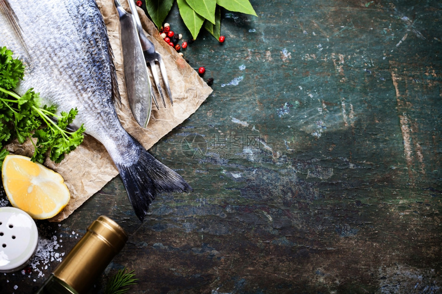 Fish和Wine的食品背景大量复制空间图片