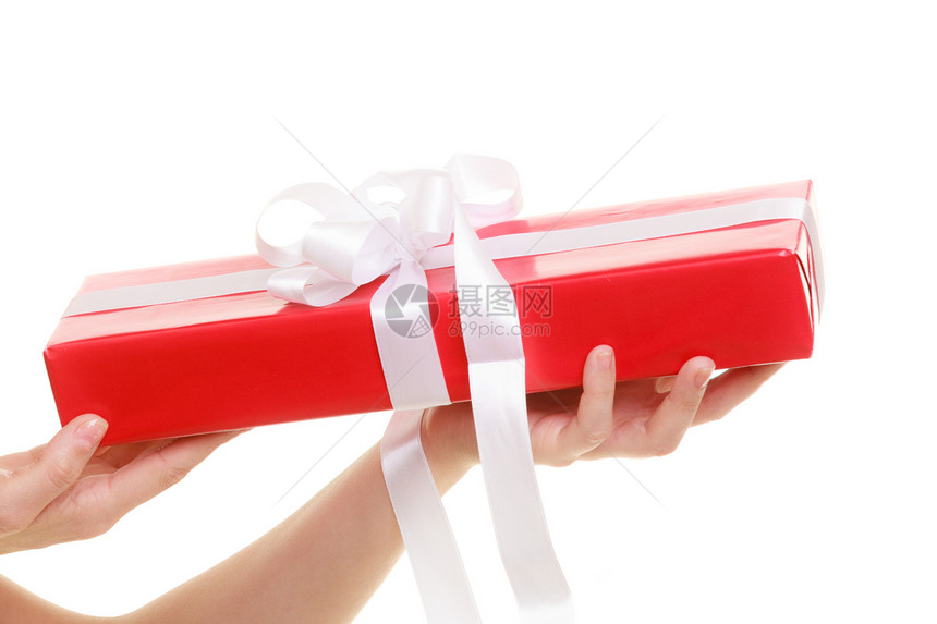 节假日爱与幸福概念孤立的红礼盒女孩图片