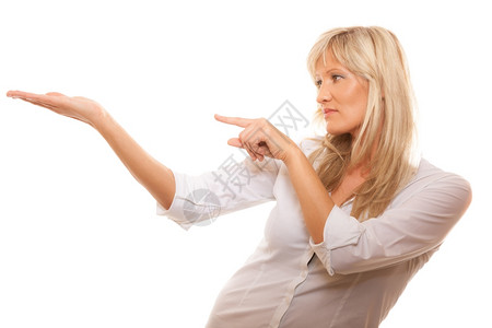 手指文字素材广告概念成年商业妇女用手指向伸出掌为产品或文字提供空白拷贝间与世隔绝背景