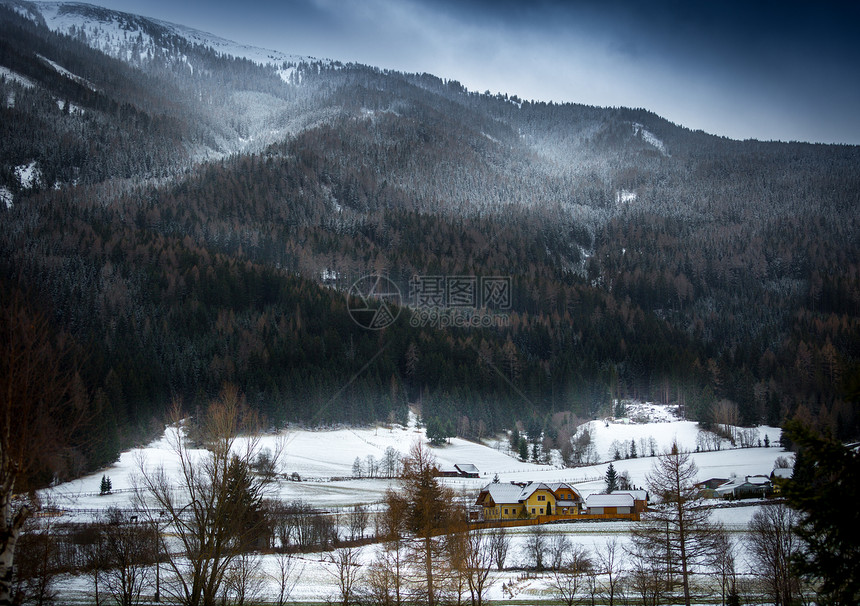 奥地利阿尔卑斯山上的雪图片