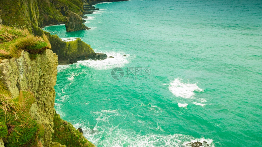 爱尔兰风景海岸线亚特兰地海洋岩石岸景色爱尔兰欧洲科克县美貌自然图片