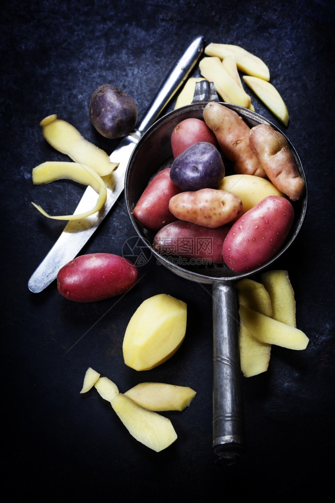 土豆配制xAFresh有机蔬菜食物背景花园健康食品图片