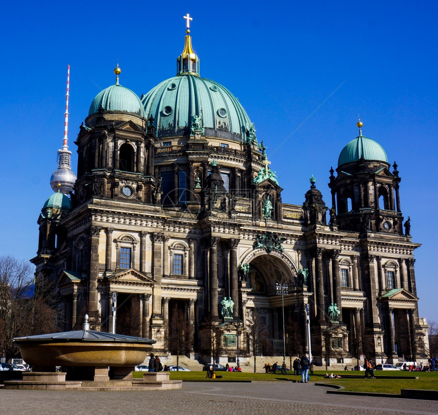 BERLIN3月18日柏林大教堂位于2015年3月8日图片