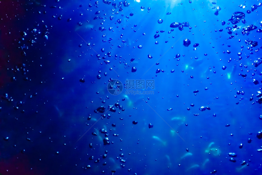 水和气泡蓝色水下图片
