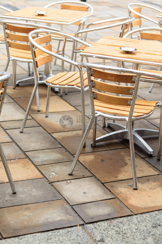 室内外餐厅咖啡开空桌椅和图片
