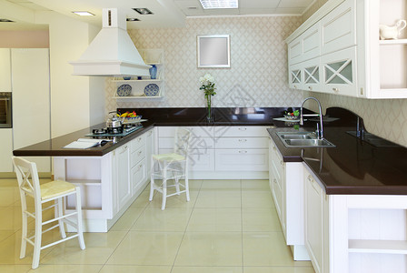 现代白色厨房室内设计图片