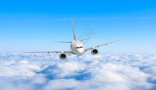 空中客机在蓝天白云中飞行图片