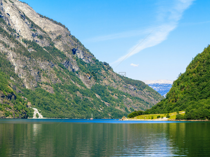 挪威斯堪的纳维亚山区和fjordSognefjord挪威斯堪的纳维亚图片