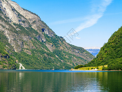 挪威斯堪的纳维亚山区和fjordSognefjord挪威斯堪的纳维亚图片
