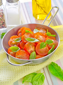 番茄加西红柿图片
