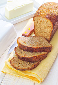 黄油和面包烤的吊具高清图片