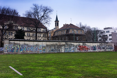 柏林墙伯纳维尔街礁的柏林墙纪念碑图片