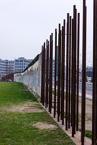 柏林墙伯纳维尔街礁的柏林墙纪念碑图片