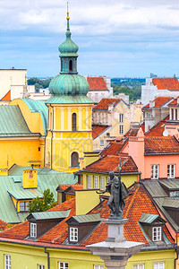 波兰城堡广场和华沙旧城西格松德列的空中观察高清图片