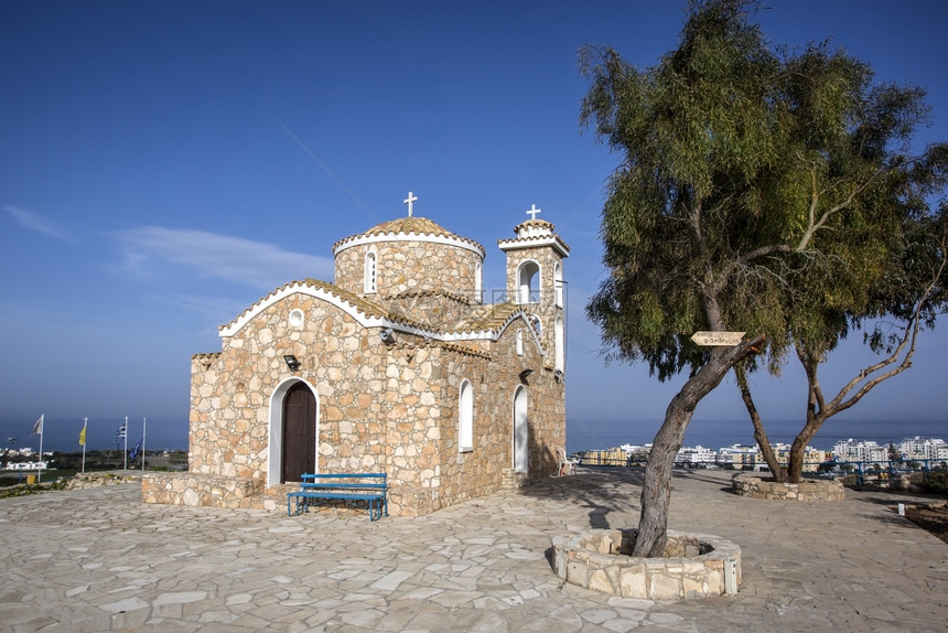 位于塞浦路斯普罗塔拉所有度假胜地的山丘上教授伊利亚斯堂图片