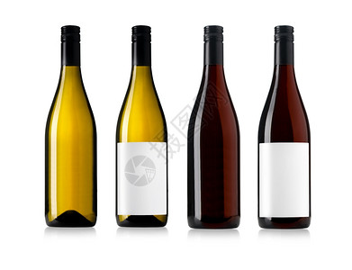 白葡萄酒和红瓶装在白葡萄酒上图片