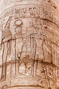 埃及象形文字墙上的象形文字雕刻图片