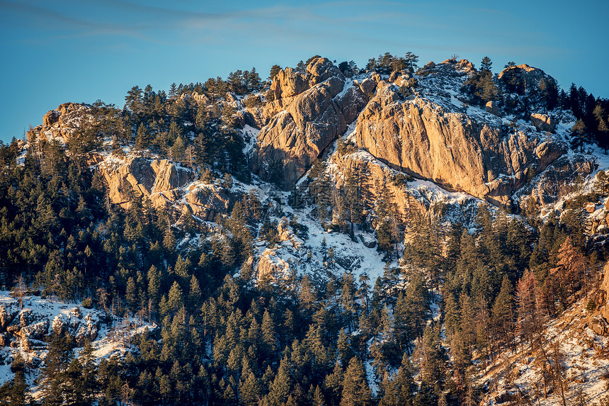 ArthursRockinLoryStatePark科罗拉多堡和北州的流行远足目地冬季风景图片