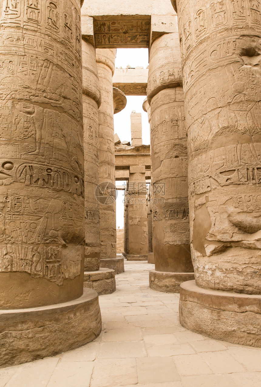埃及卡纳克象形文字的列内图片
