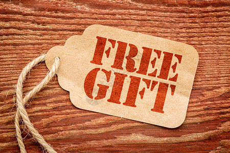 免费奖金素材免费赠礼标志红色Stencil文本纸价标签与生锈的木柴对比背景
