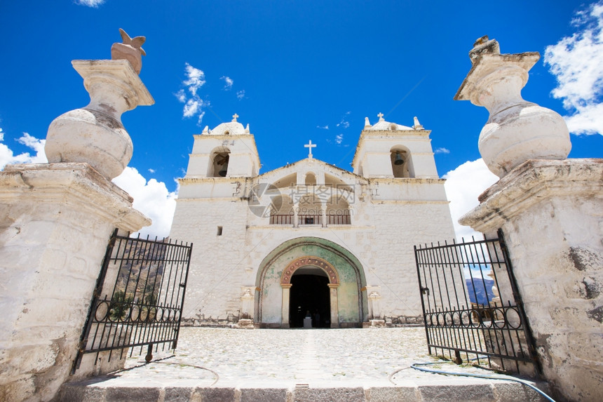 秘鲁卡瓦纳康德圣佩罗阿尔坎塔拉教堂图片