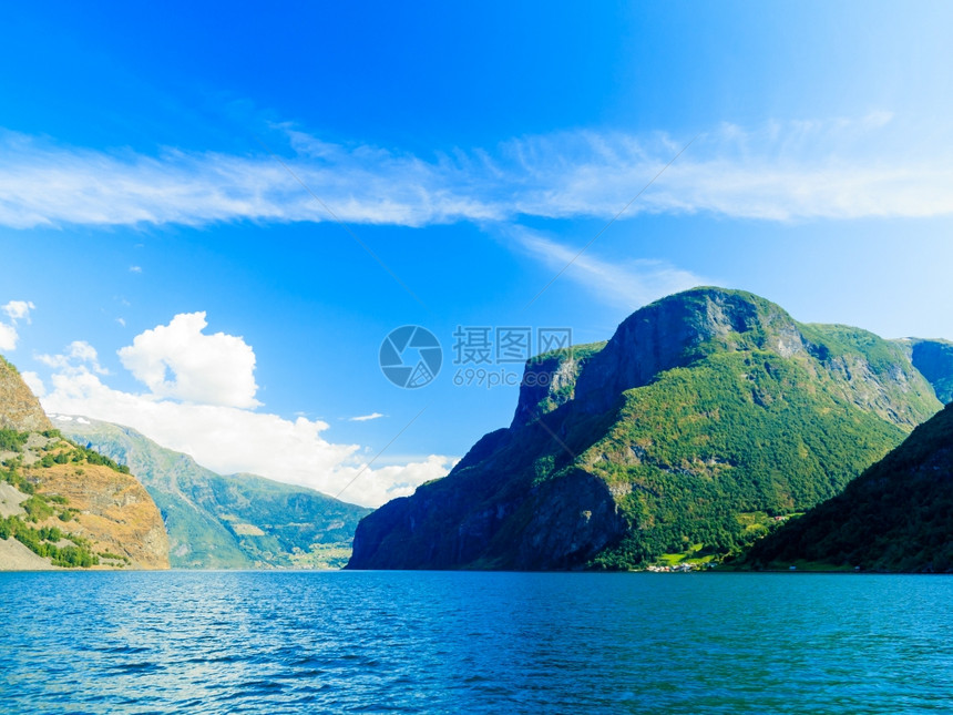 挪威斯堪的纳维亚山区和fjordSognefjord挪威斯堪的纳维亚图片