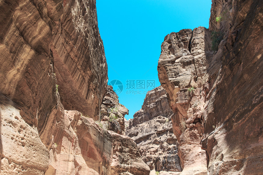 锡克山这个狭小的空隙山作为约旦Petra市的入口xAxA图片