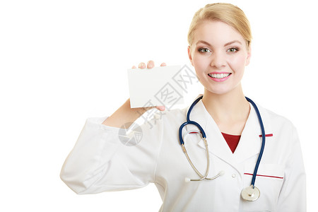 好书推荐卡身穿白色实验室大衣的妇女推荐你产品医生或护士的听诊器持有空白副本间卡单独存放医疗人员负责保险背景