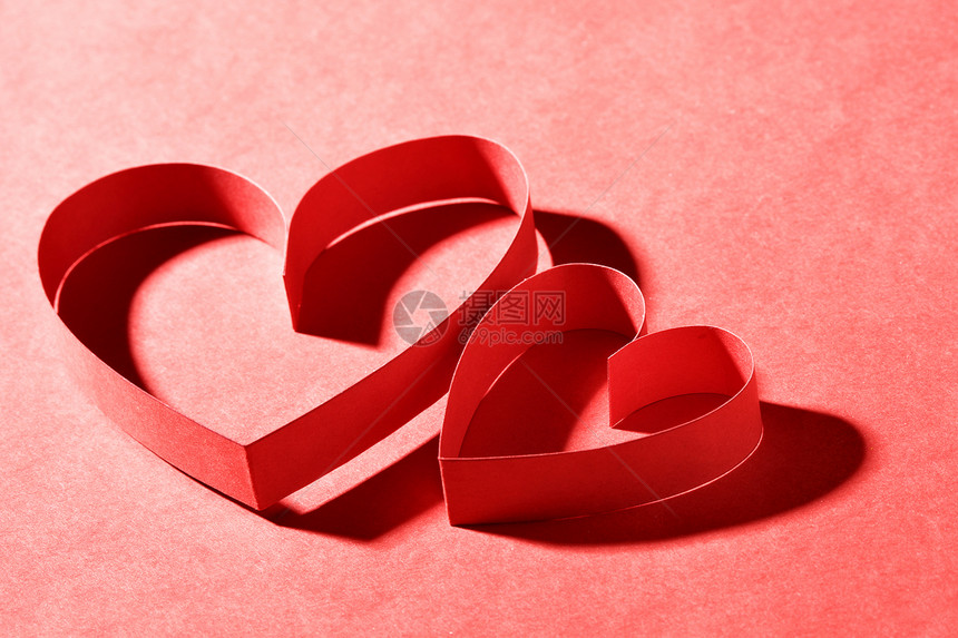 两个红纸桃情人节和r日卡图片