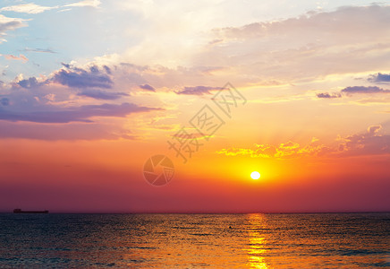 海水下日落黑美丽日落图片