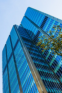 蓝色摩天大楼办公区图片