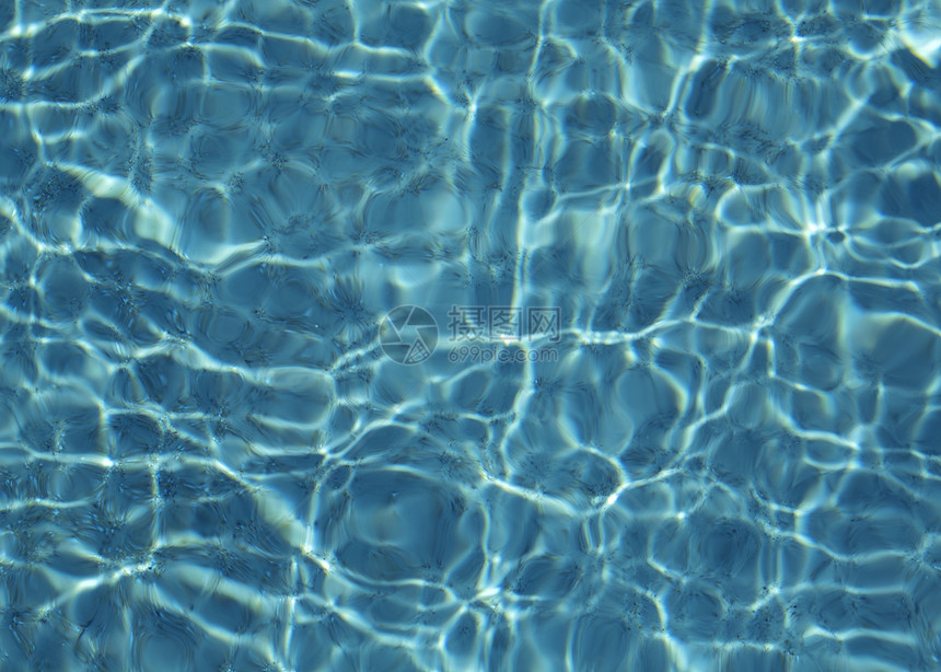 具有阳光反的旅馆游泳池图片