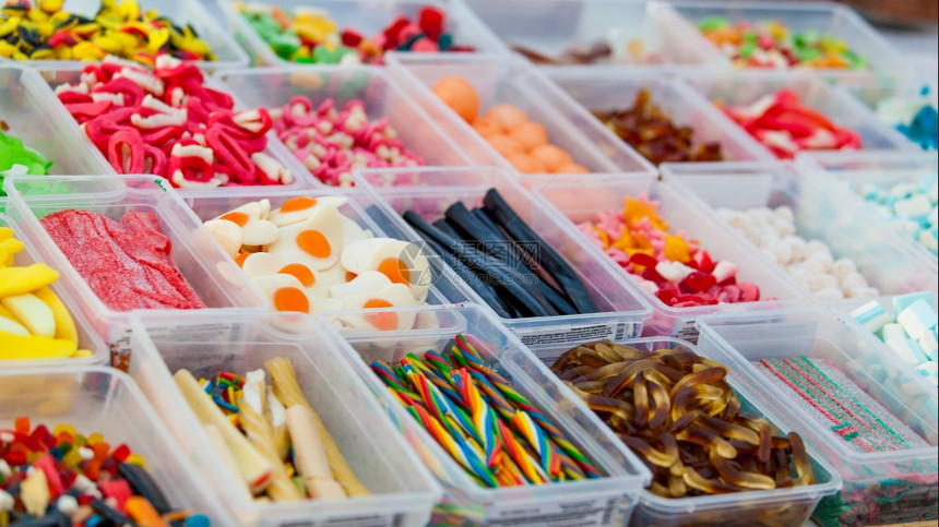 市场中各种糖果多彩的和冻图片