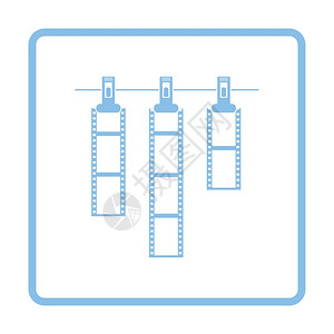 带孔脚手架板照片胶用衣物在绳子上烘干蓝色框架设计矢量插图插画