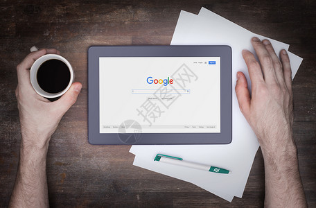 2015年6月日荷兰Herenvenen谷歌是一家美国跨公司专门从事与互联网有关的服务和产品大部分利润来自AdWords背景图片