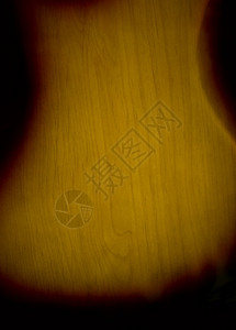 吉他后甲板漆成木制吉他音响板后图片