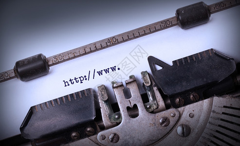 由旧打字机制作的式打字机www图片