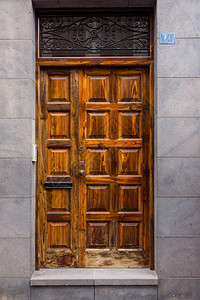旧木制门图片