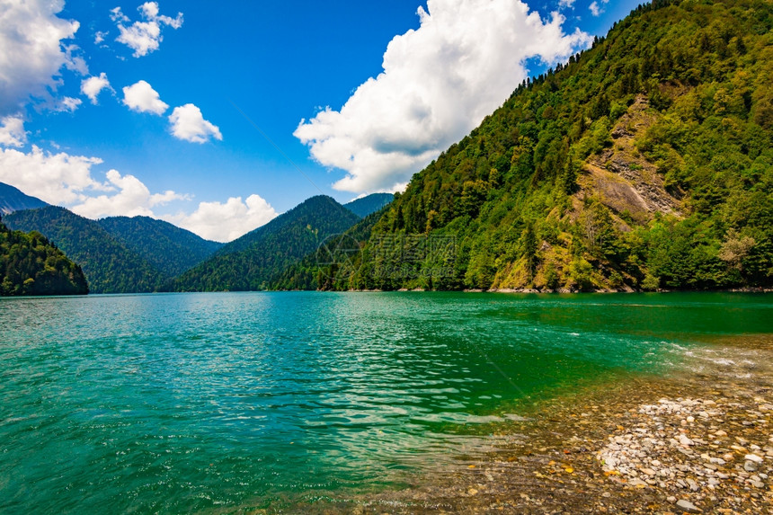 水地貌湖美丽的地貌图片