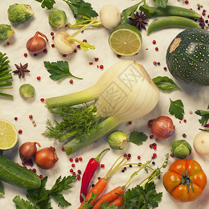 健康饮食背景工作室拍摄白背景有机蔬菜图片