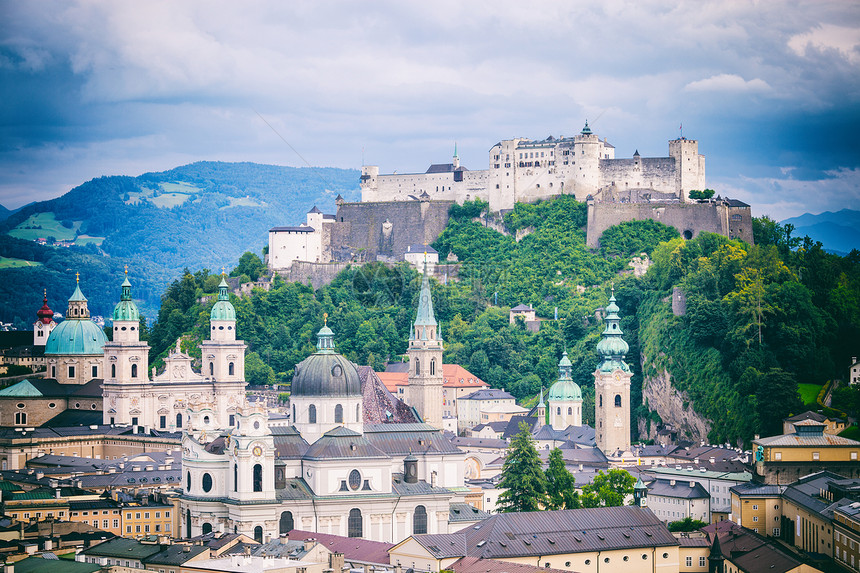 奥地利Hohensalzburg城堡垒图片