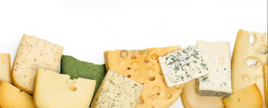 白色背景上隔绝的不同种类奶酪带有剪切路径图片