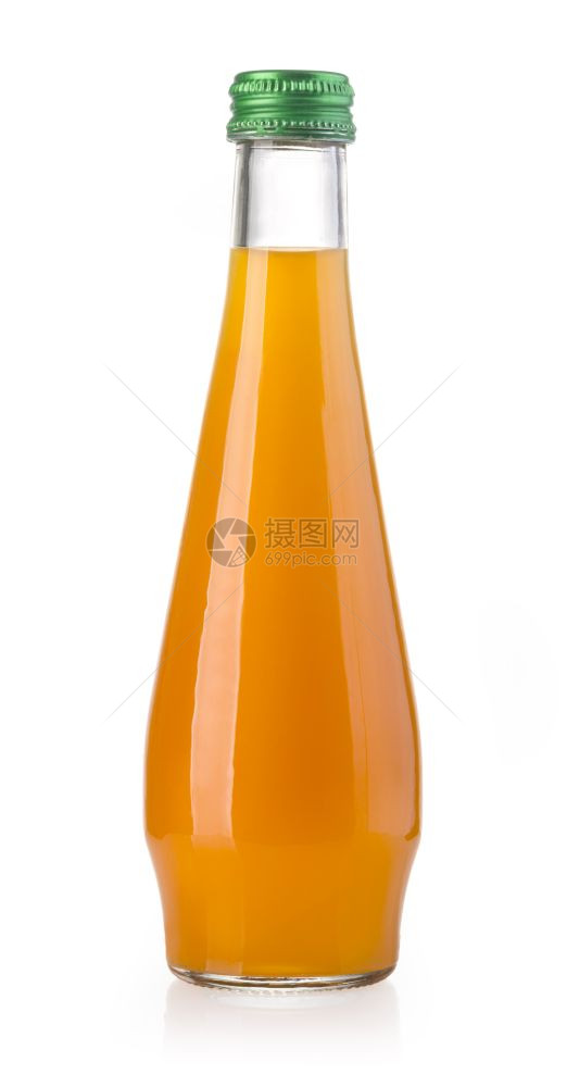 白背景的橙汁瓶装并配有剪切路径图片