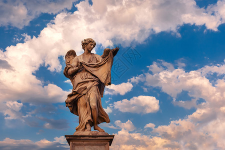 圣天使桥上的雕像意大利罗马圣天使桥上的十个之一圣桥上的雕像的象征意大利罗马圣天使桥上的十个之一圣桥上的雕像背景图片