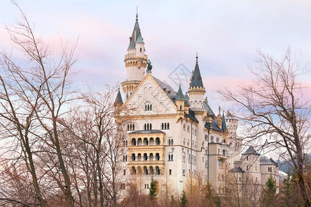 位于德国巴伐利亚市纽施旺斯坦城堡的FairtytaleNeuschwansteinFairtytaleNeewschwanste图片