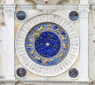 威尼斯时钟塔的详情图片